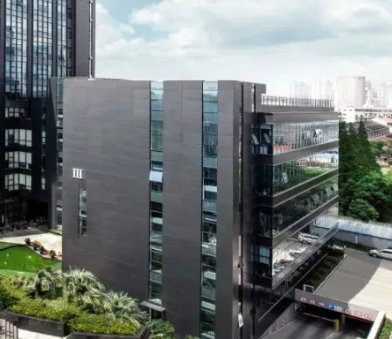 云端科技算法研发产品选型指南：从模型训练到推理部署的关键指标